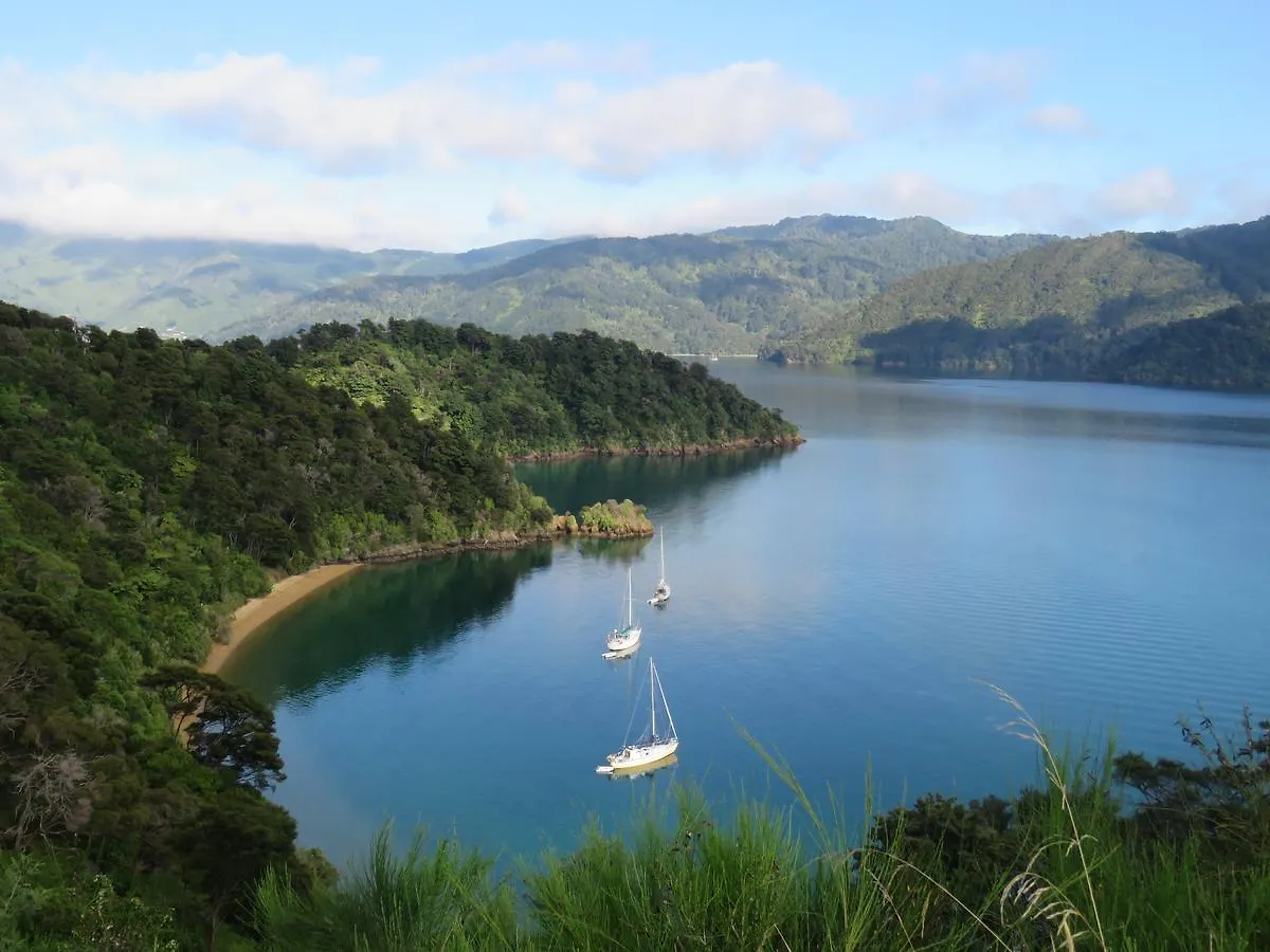 Bed & Breakfast Waterfront Bed And Breakfast Picton