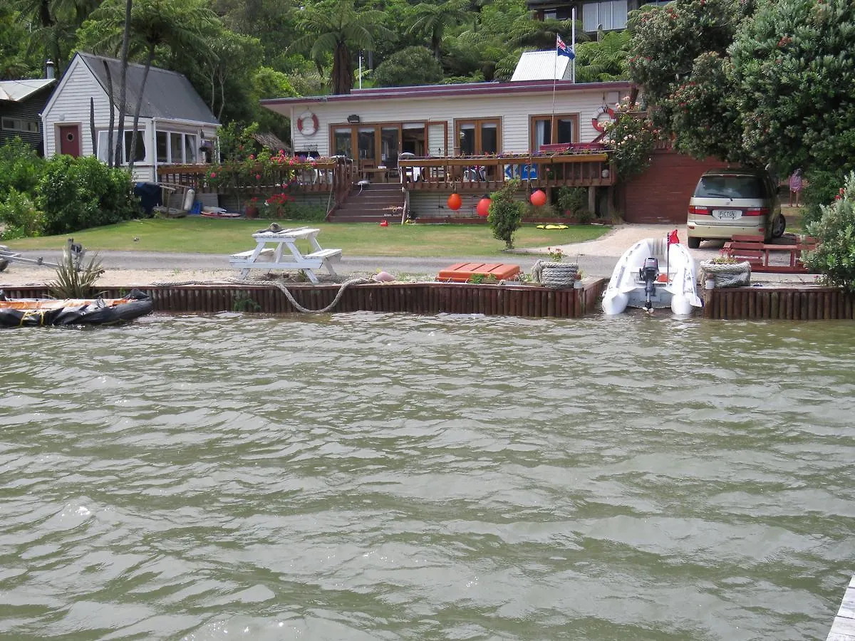 Waterfront Bed And Breakfast Picton 0*,  Nieuw-Zeeland