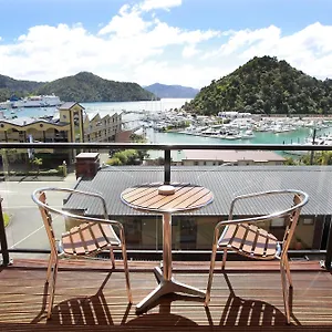 4* Motel Harbour View